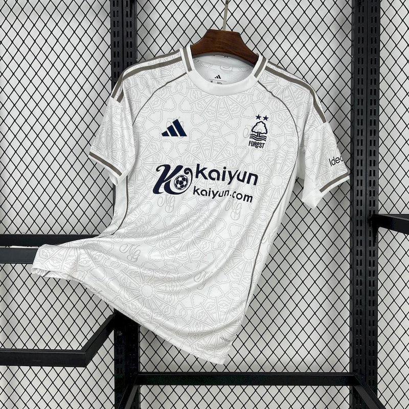 Nottingham Forest Auswärtstrikot 2025/2026