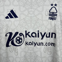 Nottingham Forest Auswärtstrikot 2025/2026